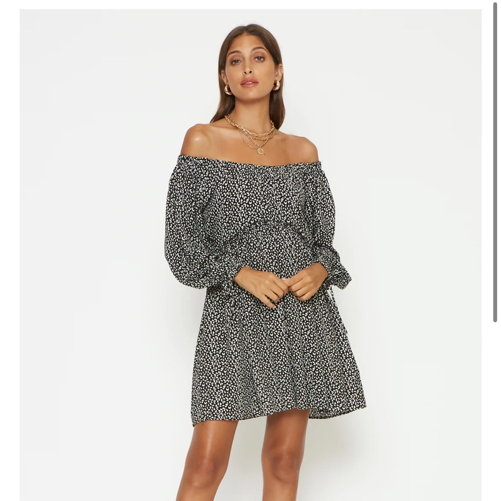 SOLD Off The Shoulder Long Sleeve Dress NWOT
